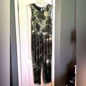 NWT Vine and Valley Tie-Dye Jumpsuit Women Sz L Olive Green Stretch Jogger Style